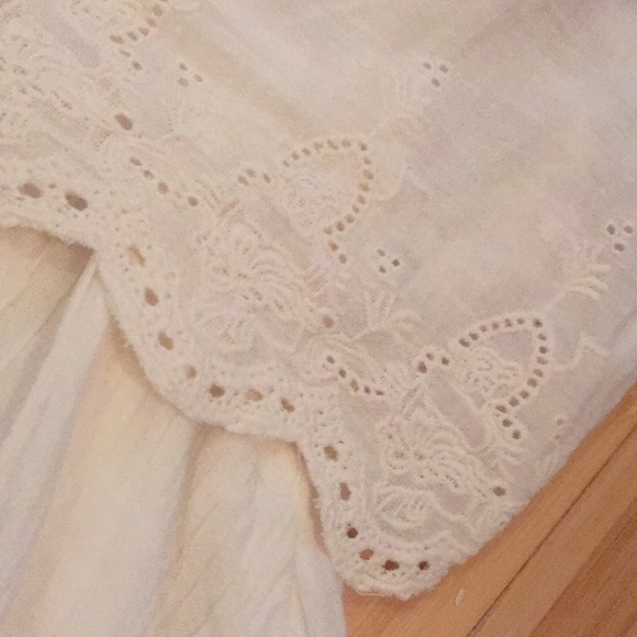 H&M cream colored dress - Picture 2 of 5